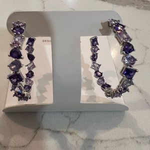 UNICORN! Bomb party simply hoops. MSRP $190 Unicorn